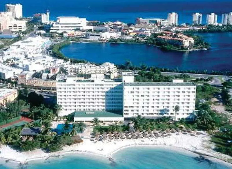 Be Live Viva Beach Puerto Morelos